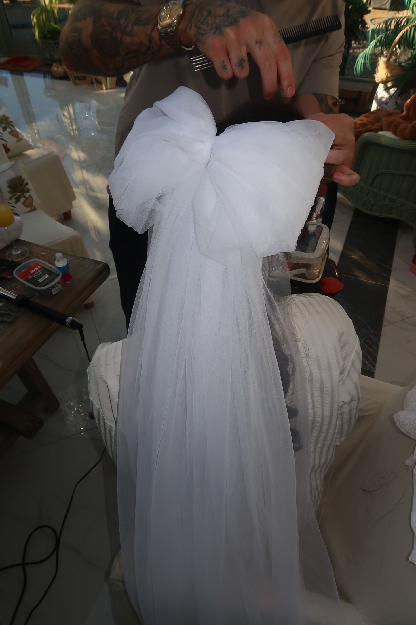 The Classic Bow Veil